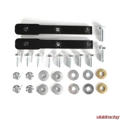 Curt Class 3 Trailer Hitch with 2" Receiver - 13842