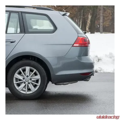 Curt Class 1 Trailer Hitch with 1-1/4" Receiver - 11422