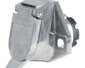 Curt 7-Way Round Connector Socket (Vehicle Side)