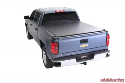 Truxedo Lo Pro - 07-14 Silv/Sierra 3500HD 8' w/ Dual Rear Wheels w/ Bed Caps - 571501
