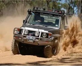ARB Deluxe Bar Toyota Land Cruiser 75/78/79 Series 85-07