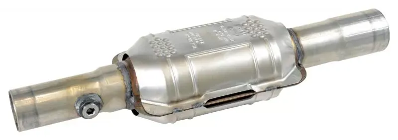 CARB Compliant Direct Fit OBDII Converter Jeep Center 4.0L 6-Cyl - 651652