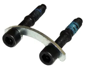 Crown Automotive Jeep Replacement Drive Shaft Retainer & Bolt Set for Select 11-18 Jeep WK Grand Cherokee w/ 4WD
