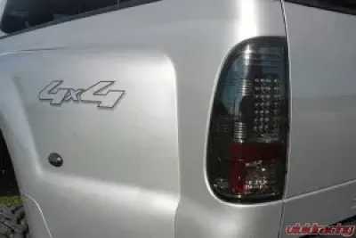 Recon Truck Accessories Fender Lenses w/Red And Amber LED Light Smoked Lens Chrome Trim Ford Superduty 99-10 - 264132BK