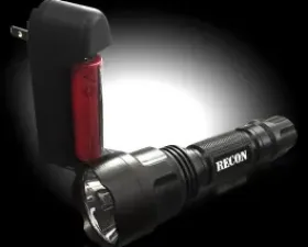 Recon Truck Accessories 900 Lumen LED Handhled 10-Watt Flashlight Black
