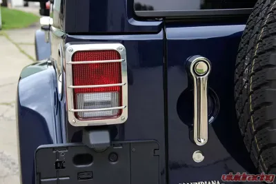 Kentrol Taillight Guard Pair Polished Silver for Jeep JK 2007-2018 - 30582