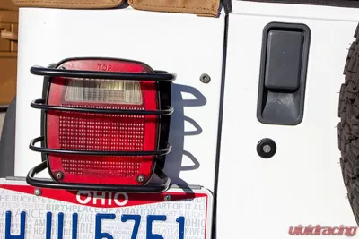 Kentrol Taillight Guard Pair Powdercoat Black for Jeep CJ YJ TJ 1976-2006 - 50497