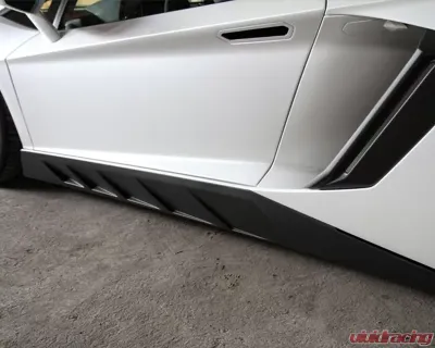 Novitec FRP Side Panels  Lamborghini Aventador 2012-2020 - L6 111 04
