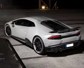 Novitec Visible Carbon Taillight Cover Lamborghini Huracan