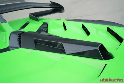Novitec Visible Carbon Roof Air Scoop for Lamborghini Aventador SVJ 2020+ - L6 111 93