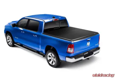 LUND Genesis Tri-Fold Tonneau Cover - 950165