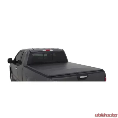 LUND Genesis Tri-Fold Tonneau Cover - 950113