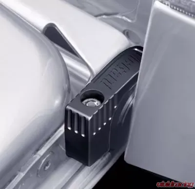 McGard Tailgate Lock - Universal Fit (Includes 1 Lock / 1 Key) - 76029