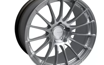Enkei RS05-RR Wheel Racing Series Silver 18x10.5 5x114.3