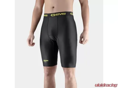 EVS Black Tug Vented Riding Shorts Medium - TUGBOTVENT-BK-M