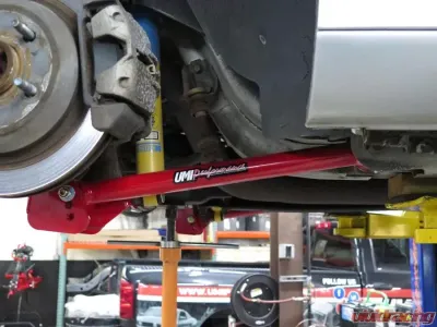 UMI Performance 1982-2002 GM F-Body Lower Control Arms & On-Car Adjustable Panhard Bar Kit Rear - 201529-R