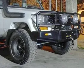 Dobinsons Classic Black Bullbar Toyota Land Cruiser 70 Series 85-07