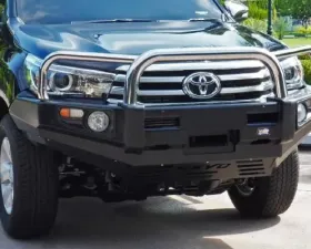 Dobinsons 4x4 Stainless Loop Deluxe Bullbar Toyota Hilux Revo N25, N26 2015+