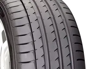 Yokohama ADVAN Sport V105 Tire 245/35 R20 95YxL BSW MB