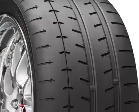 Yokohama ADVAN A052 Tire 295/30 R18 98YxL BSW