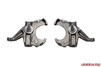 MaxTrac Front Lowering Spindles 2WD 2.5in Chevrolet C10 73-87 - 101125L