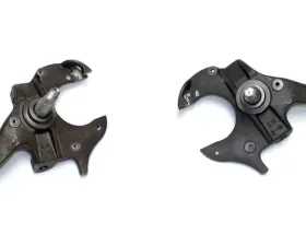 MaxTrac Front Lowering Spindles S10 2WD Chevrolet 82-04