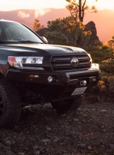 Ironman 4x4 Premium No Loop Bumper Toyota 200 Series Land Cruiser 2016-2020                                     - BBT056VX-NLK - Image 5