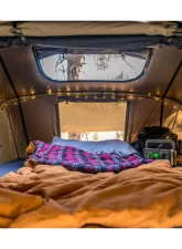 ROAM Adventure Co Vagabond Standard Forest Green/Hyper Orange Rooftop Tent                                     - ROAM-RTT-VB-FO-NA - Image 5