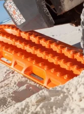 MAXTRAX MKII Desert Tan Recovery Boards                                     - MTX02DT - Image 3