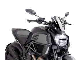 Puig Naked New Gen Adjustable Windscreen - Dark Smoke Ducati Diavel 2014
