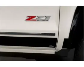Putco Black Platinum Rocker Panels Crew Cab - 5.5-Inch Bed (10-Piece) Chevrolet Silverado 1500 LD 2014-2018