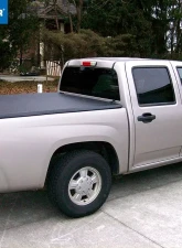 Tyger Auto T3 Soft Tri-Fold Truck Bed Tonneau Cover (5'1") Chevrolet Colorado | GMC Canyon | Isuzu I350 2004-2012                                     - TG-BC3C1001 - Image 4