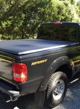 Tyger Auto T3 Soft Tri-Fold Truck Bed Tonneau Cover (6-Feet) Ford Ranger 1982-2013                                     - TG-BC3F1022 - Image 5