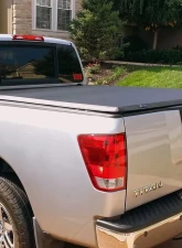 Tyger Auto T3 Soft Tri-Fold Truck Bed Tonneau Cover (5.5-Feet) Nissan Titan w/out Titan Box 2004-2015                                     - TG-BC3N1026 - Image 5
