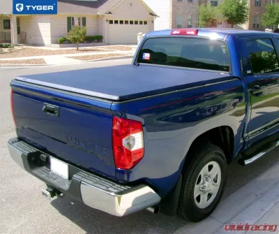 Tyger Auto T3 Soft Tri-Fold Truck Bed Tonneau Cover (5.5-Feet) Toyota Tundra 2014-2020 - TG-BC3T1432
