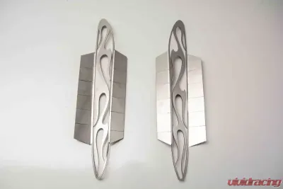 American Car Craft 2Pc Front Polished Stainless Steel Vent Grilles Flame Style Side Chevrolet Corvette C6 2005-2013 - ACC-042135