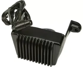 HardDrive Regulator Black Harley Davidson Touring 2004-2005