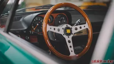 MOMO Heritage Indy 350mm Steering Wheel