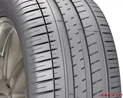 Michelin Pilot Sport 3 Tire 255/40 R18 99Y XL BSW MB - 71948