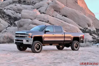 Fabtech 6" RTS System with Dirt Logic Shocks for 2011-2019 GM 3500HD 2WD/4WD - K1051DL