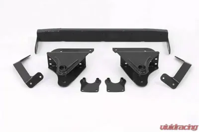 Fabtech 3.5" Spring Hanger w/ Performance Shocks Ford Excursion 4WD 2000-2005 - K2025