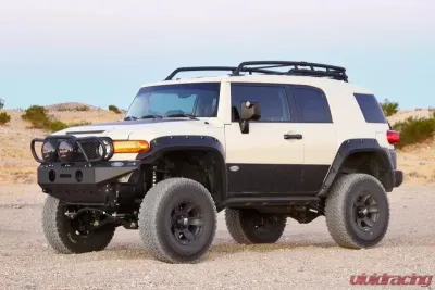 Fabtech 6" Performance System with Dirt Logic 2.5 Coilovers for 2010-2013 Toyota FJ Cruiser 4WD - K7040DL