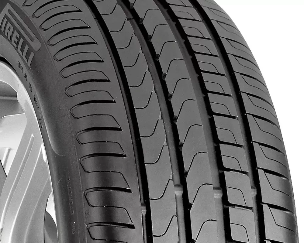 Pirelli Cinturato P7 Tire 245/45 R18 100Y XL BSW MW - 2479200