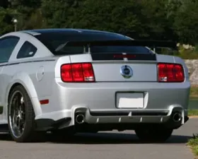 VeilSide 2005-2009 Ford Mustang GT USA Model Funnel Rams (CARBON)