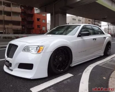 VeilSide 2011-2020 Chrysler 300C Complete Kit (FRP) Front Bumper, Front Fenders, Side Skirts, Rear Door Panels, Rear Bumper, Rear Quarter Panel, Rear Spoiler - AE107