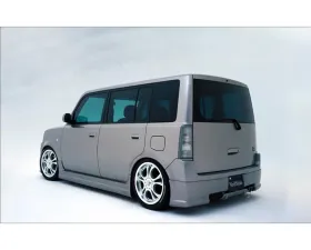 VeilSide 2003-2007 Toyota bB JDM NCP30/31 C-Class Rear Half Spoiler (FRP)