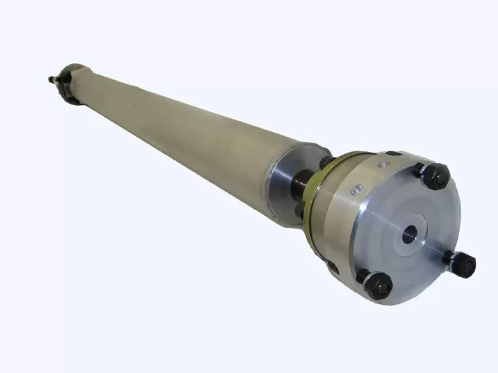 Driveshaft Shop 3.5-Inch Aluminum Driveshaft Chevrolet Camaro 2010-2015 - 610209