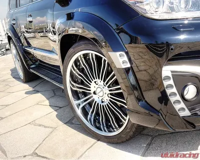 Wald International Black Bison Fender Arches Lexus LX570 13-14 - LX570.BB.OF.13