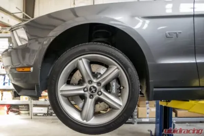 Essex Designed AP Racing Radi-CAL Competition Brake Kit Front CP9668/372mm Ford Mustang S197 2005-2014 - 13.01.10048