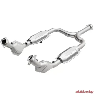 MagnaFlow 2001-2004 Ford Mustang Direct-Fit Catalytic Converter - 454007